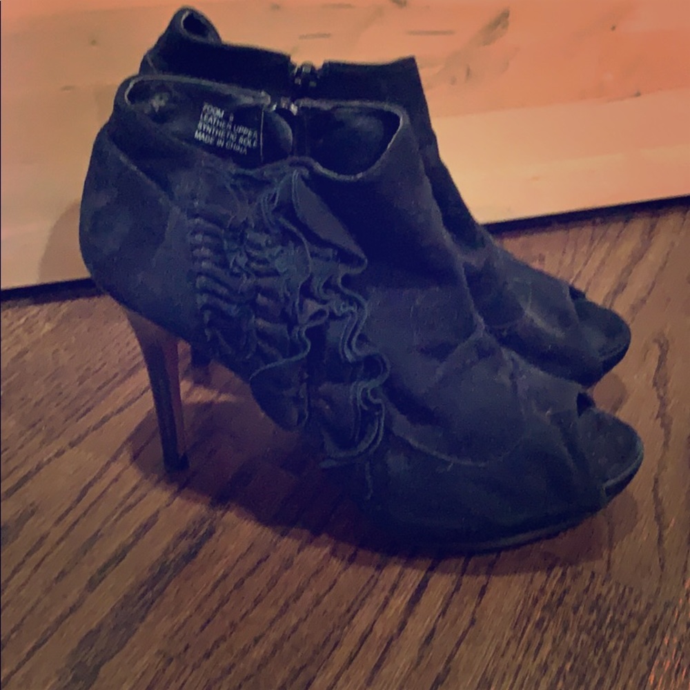 Black suede ruffled platform bootie